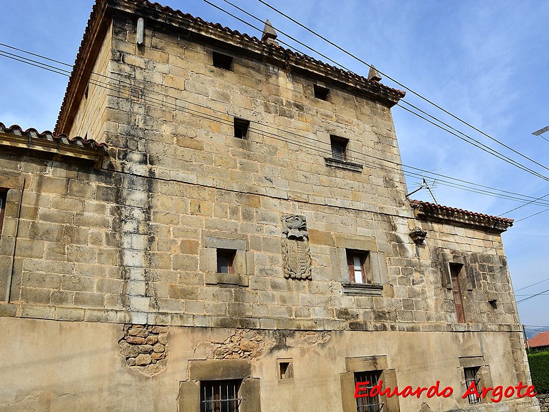 Torre de Ruiz Bustamante