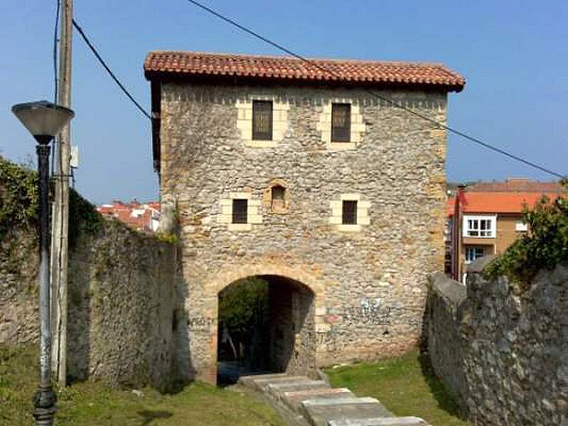 Muralla urbana de Laredo