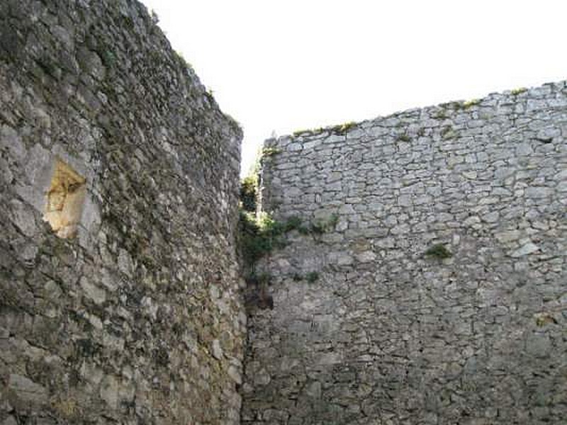 Castillo de los Agüero