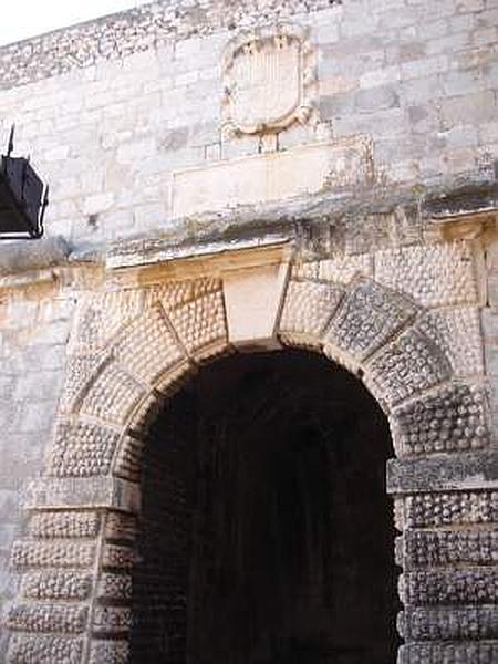 Portal Fosc de la muralla