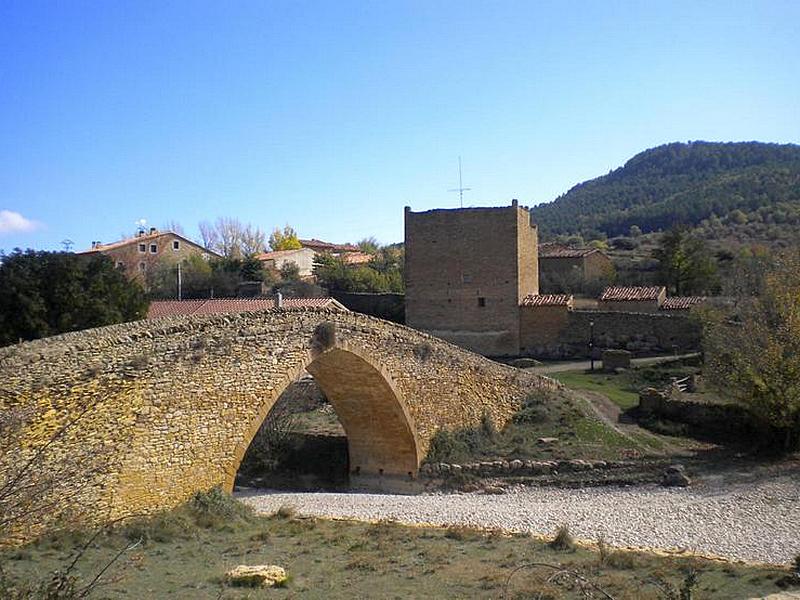 Masía fortificada de Puebla de Ballester