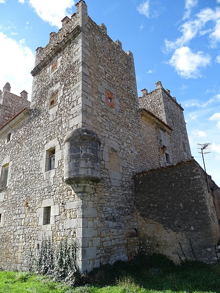 Masía fortificada Torre El Palomar