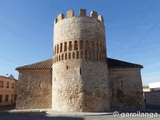 Iglesia fortificada de Santa María de las Angustias