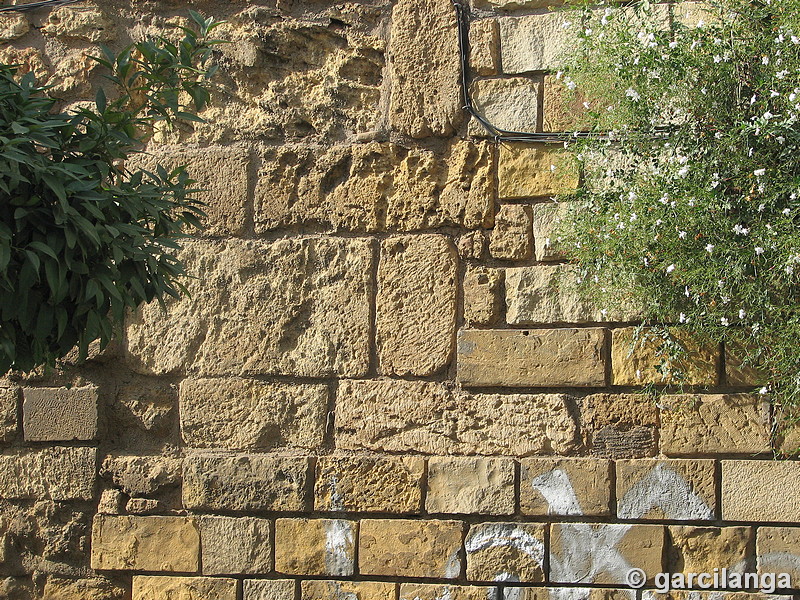 Muralla lienzo norte de la Puerta de Andújar