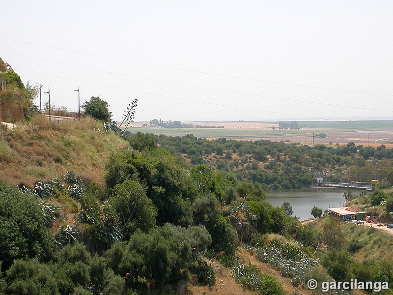 Muralla urbana de Hornachuelos