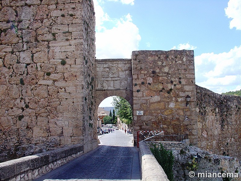 Muralla urbana de Cuenca