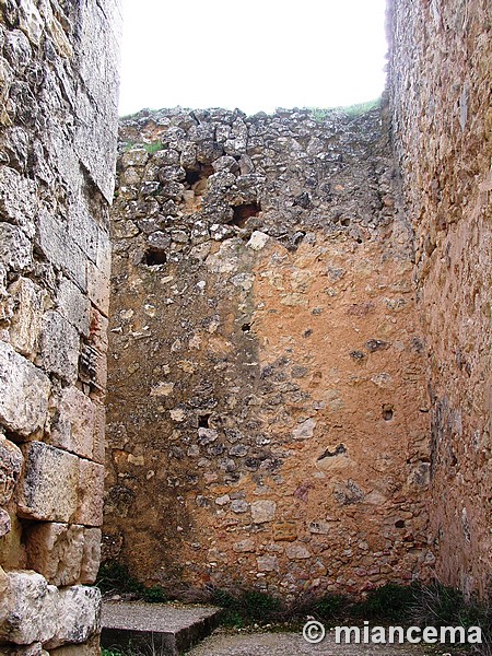 Muralla urbana de Uclés