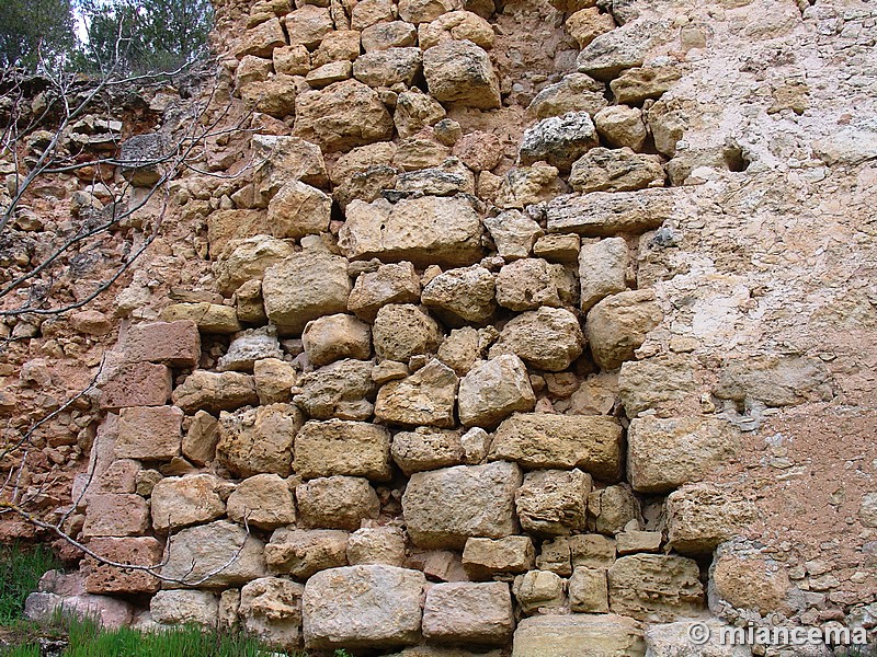 Muralla urbana de Uclés