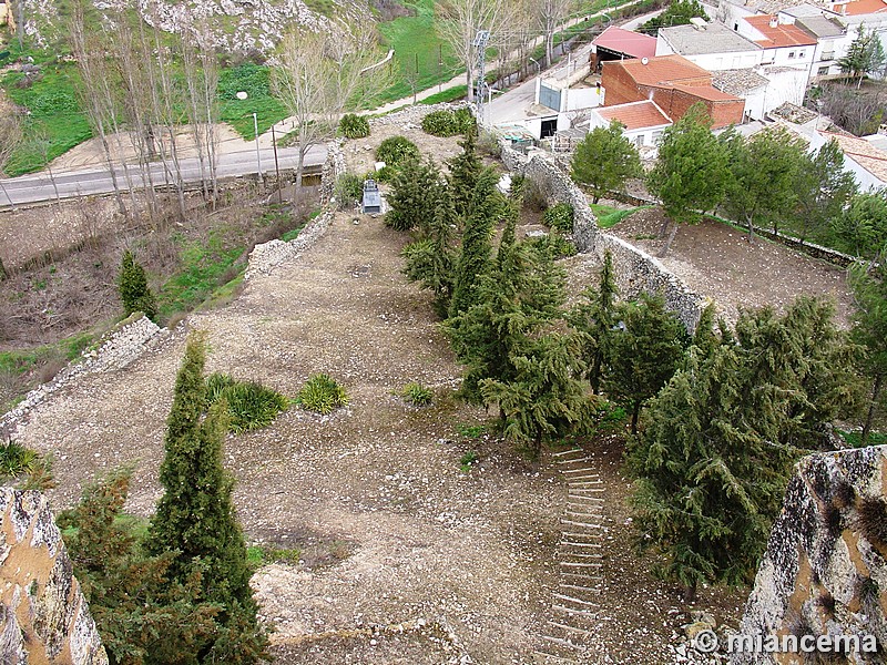 Muralla urbana de Uclés