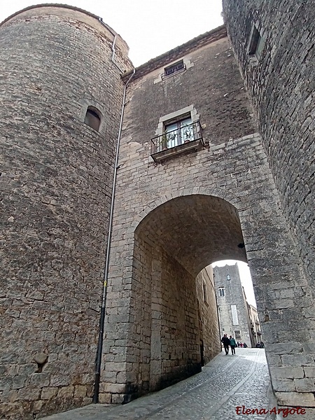 Muralla urbana de Gerona