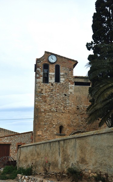 Iglesia fortificada de Vilatenim