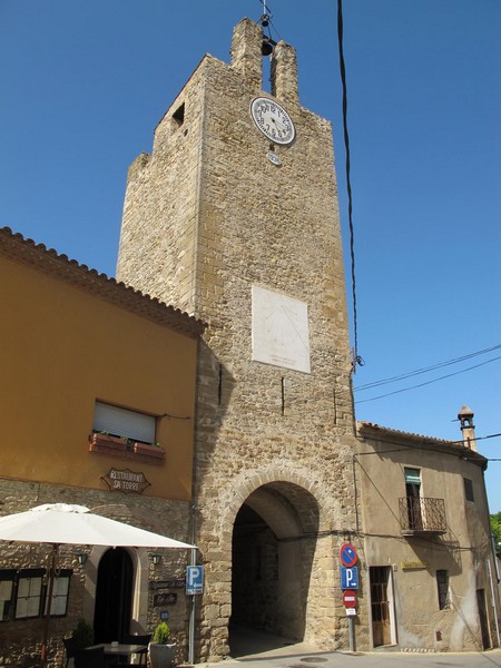 Torre puerta de les Hores