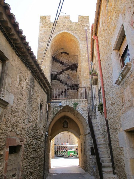 Torre puerta de les Hores