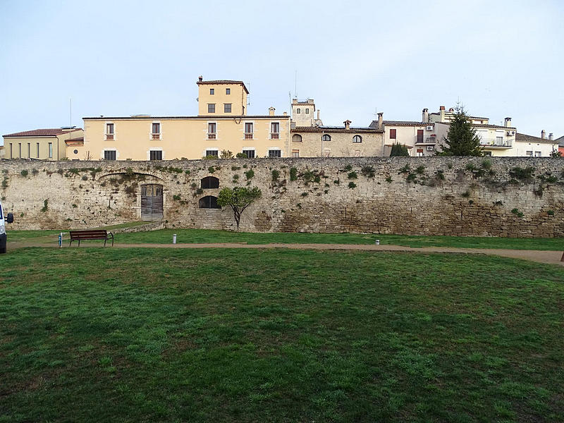 Muralla urbana de Banyoles