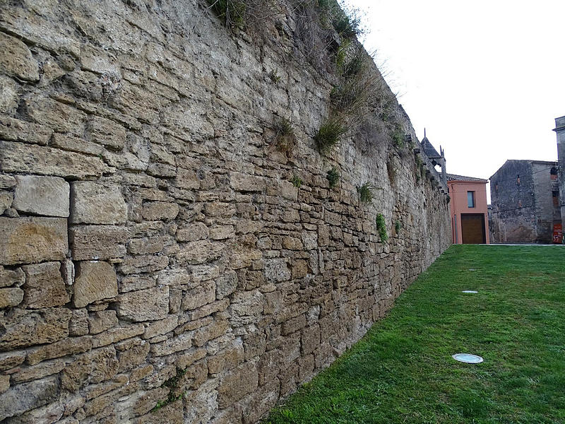 Muralla urbana de Banyoles