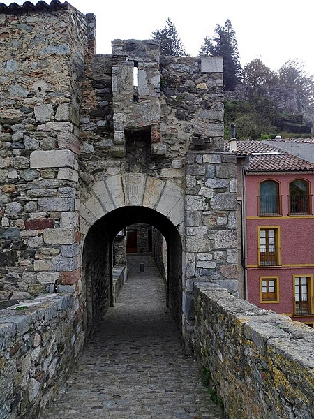 Muralla urbana de Camprodon