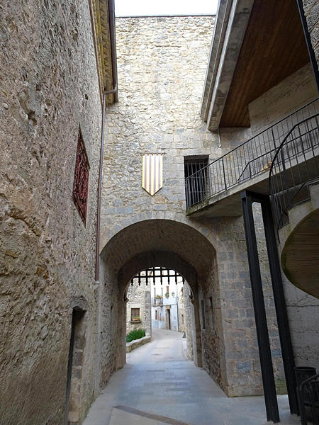 Muralla urbana de Sant Llorenç de la Muga