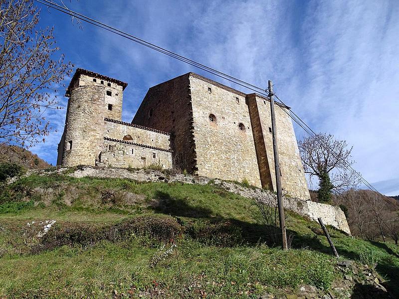 Iglesia fortificada de San Julián