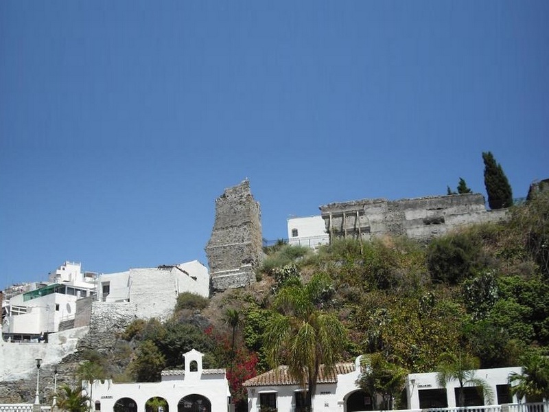 Muralla urbana de Almuñécar