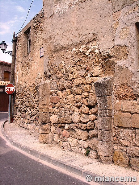 Muralla urbana de Almonacid de Zorita