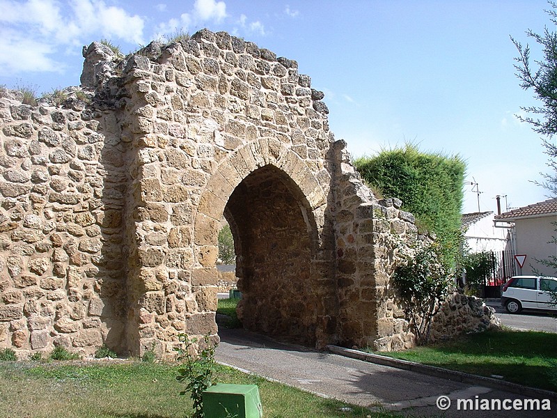 Muralla urbana de Almonacid de Zorita