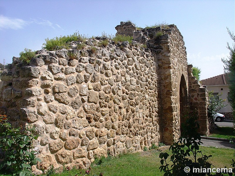 Muralla urbana de Almonacid de Zorita