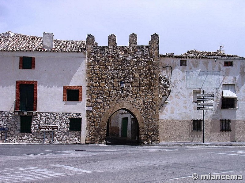 Muralla urbana de Almonacid de Zorita