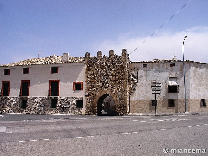 Muralla urbana de Almonacid de Zorita