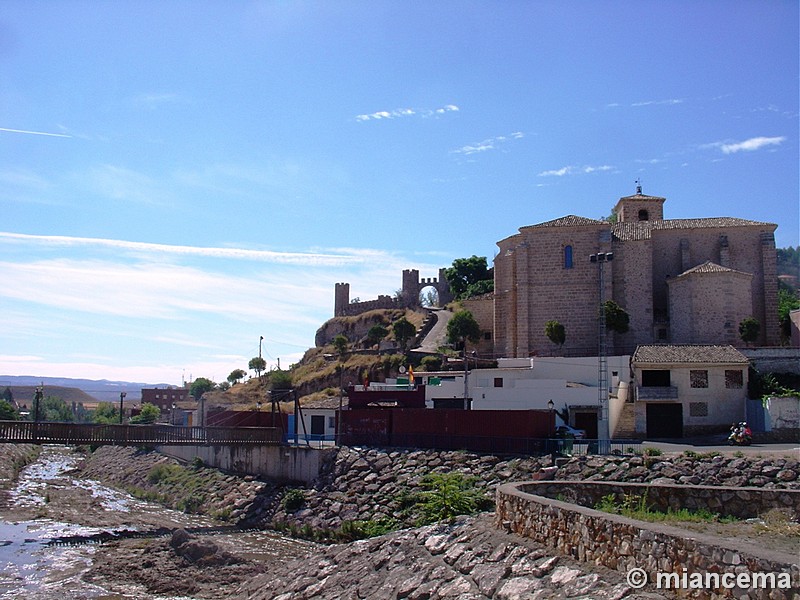 Castillo de Almoguera