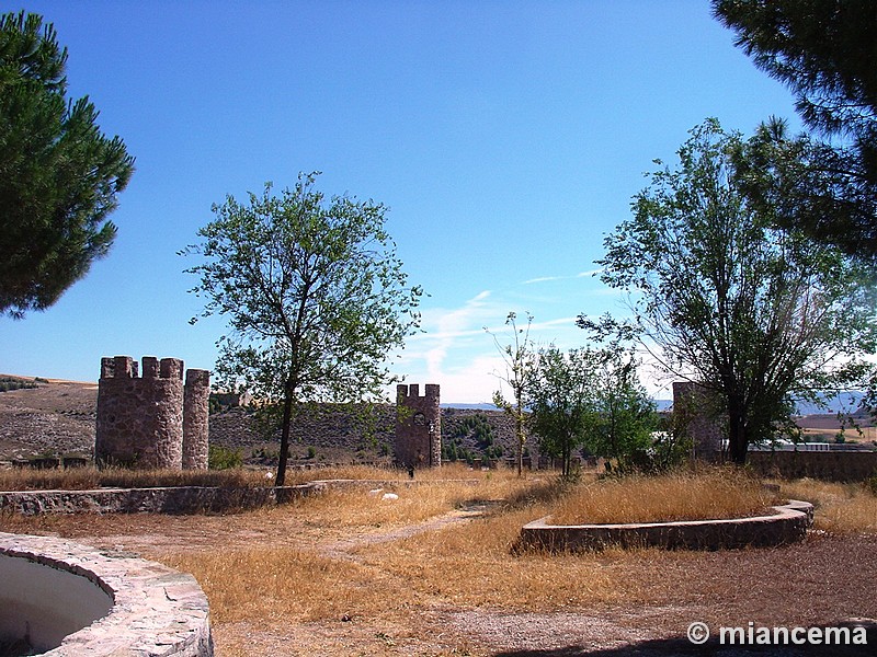 Castillo de Almoguera