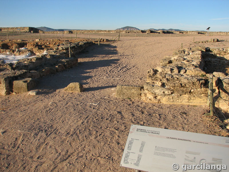 Muralla urbana de Recópolis