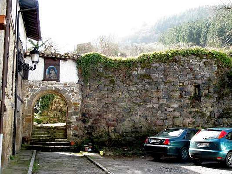 Muralla urbana de Leintz-Gatzaga