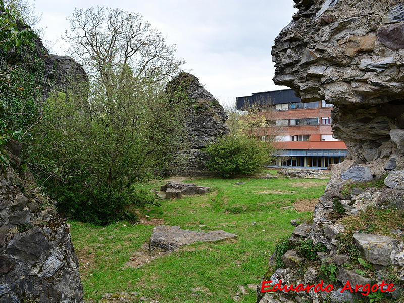 Castillo Gazteluzar