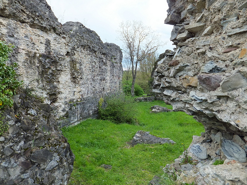 Castillo Gazteluzar