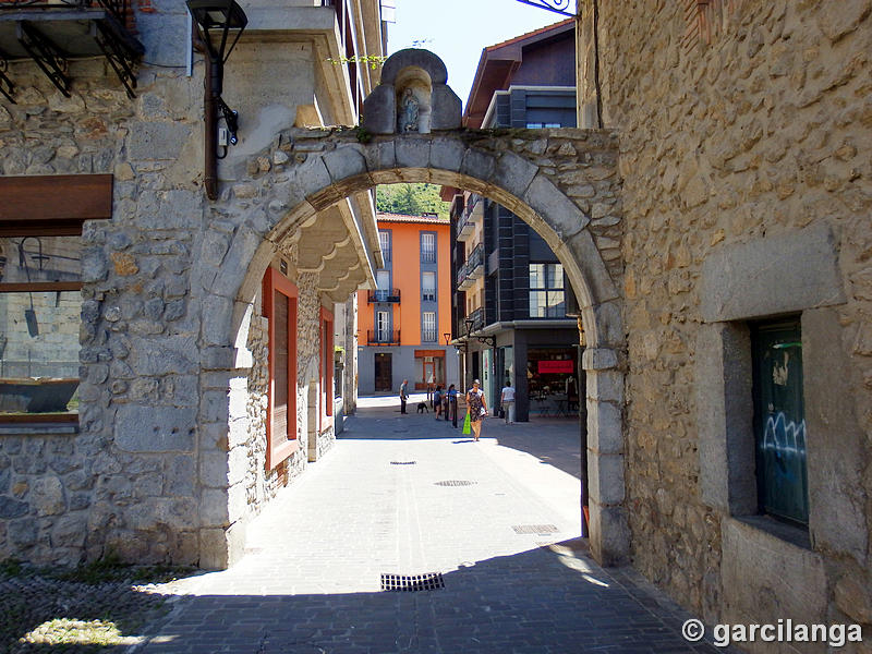 Arco de La Inmaculada