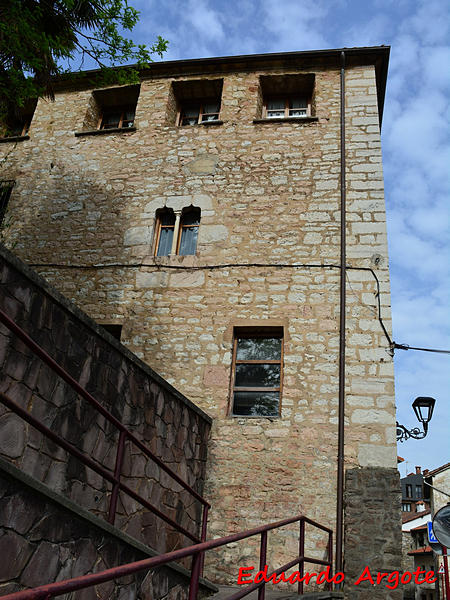 Torre Ubillos