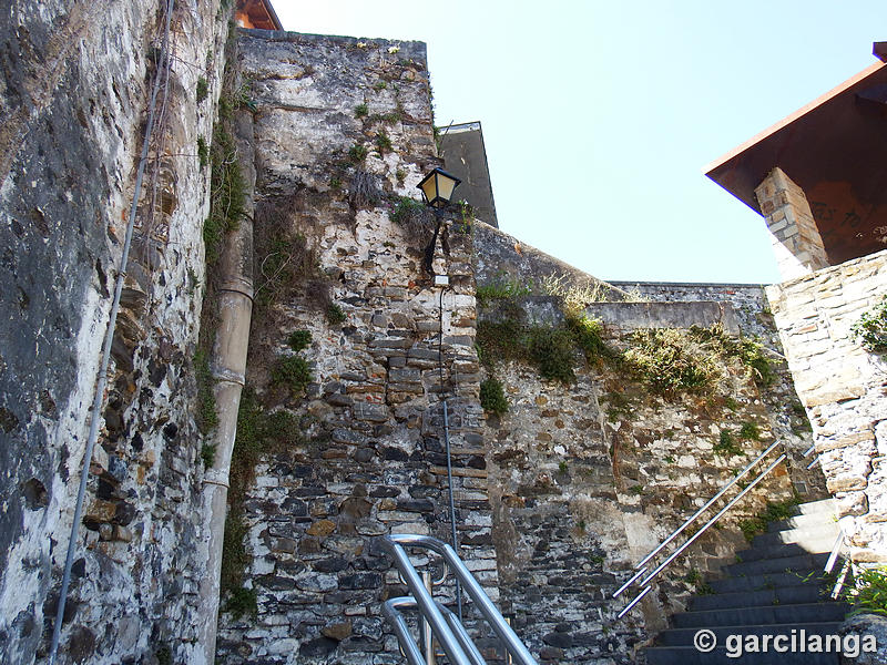 Muralla urbana de Mutriku