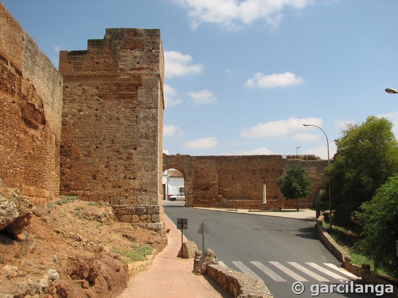 Muralla urbana de Niebla