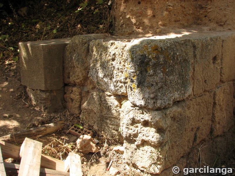 Muralla urbana de Niebla