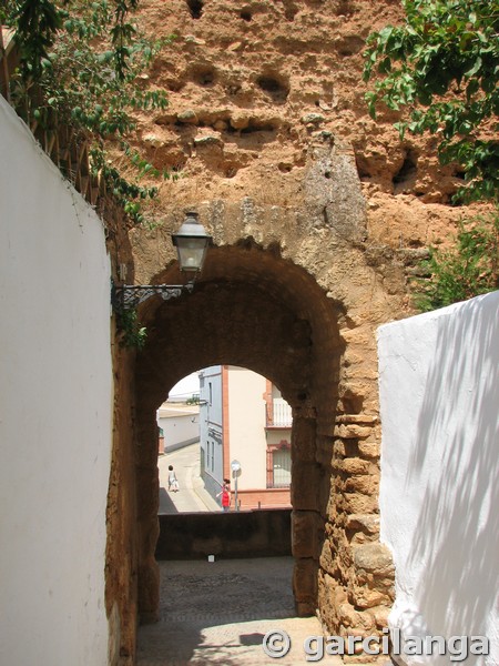 Muralla urbana de Niebla