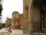 Muralla urbana de Niebla