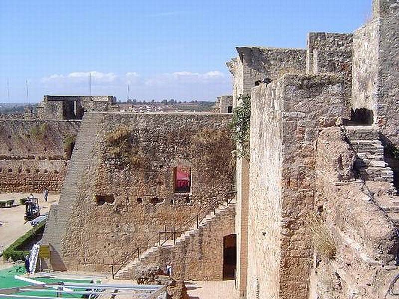 Castillo de los Guzmán