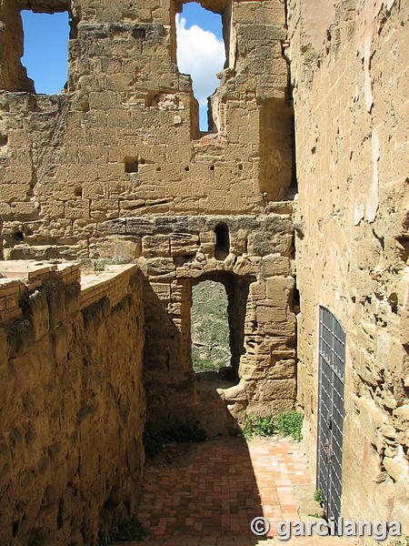 Castillo de Montearagón