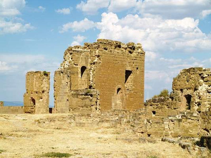 Castillo de Montearagón