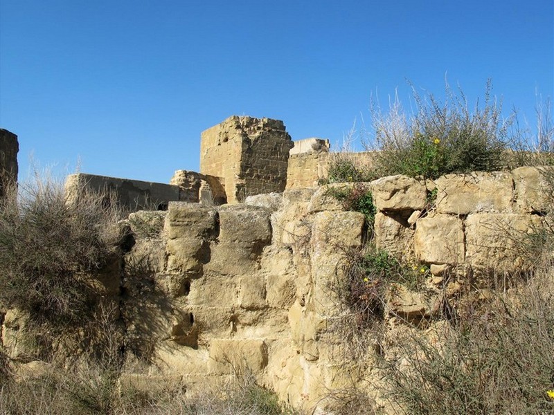 Castillo de Montearagón