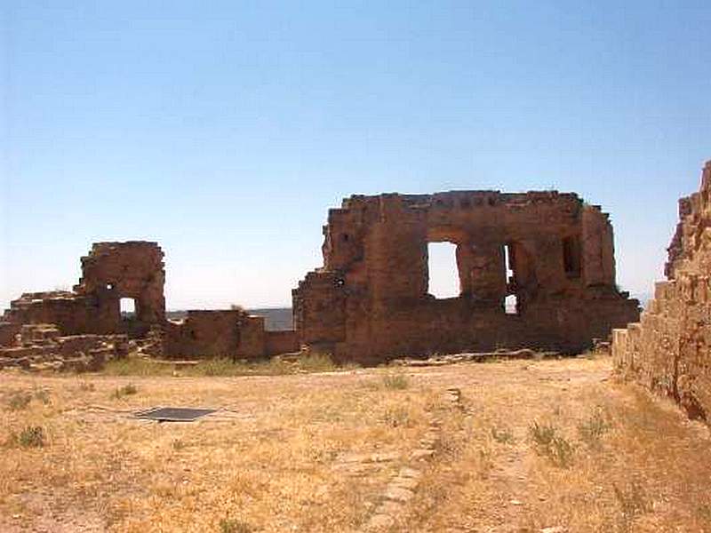 Castillo de Montearagón