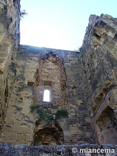 Castillo de Montearagón