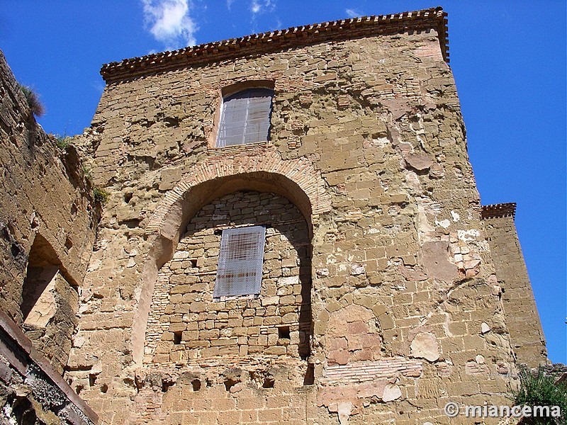 Castillo de Montearagón