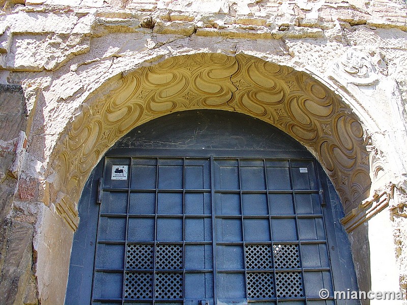 Castillo de Montearagón