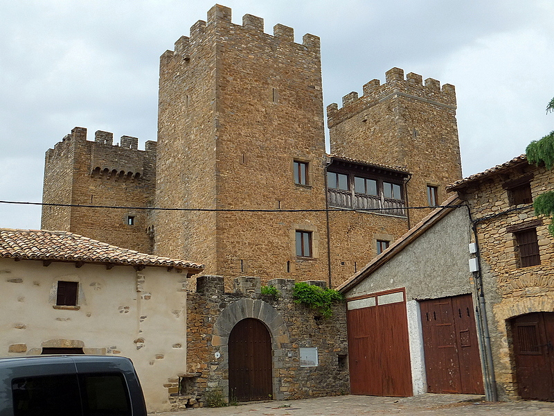 Castillo de Biniés